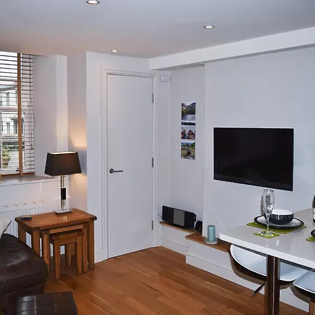 Holiday home Chaucers Nook *